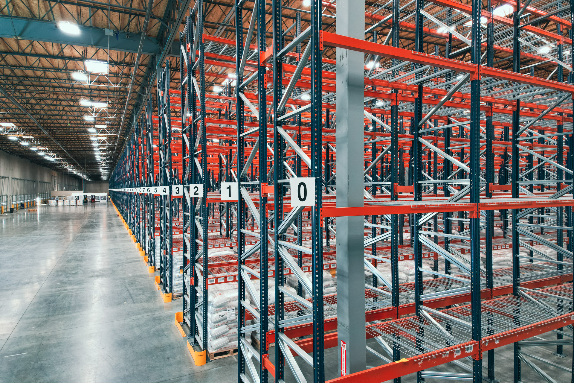 Industrial pallet racking warehouse in Grand Rapids Michigan